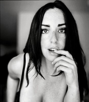 Scarlett Rae - The Girl Next Door