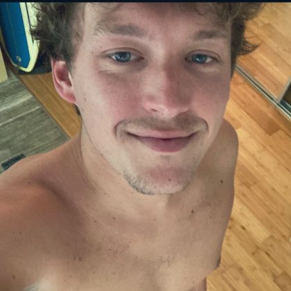 bradfires OnlyFans picture