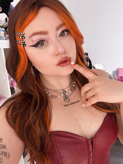 yunaktt OnlyFans picture