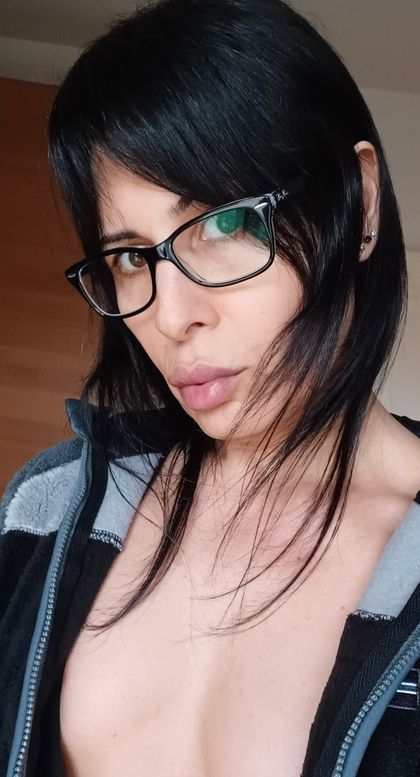 carolina-rodriguez OnlyFans picture