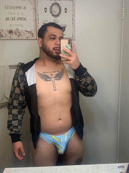 ivan76442479 OnlyFans picture