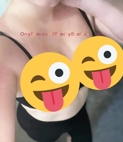 peachybooty.xx OnlyFans picture