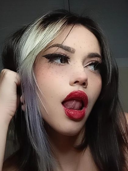 scarletcrosss OnlyFans picture
