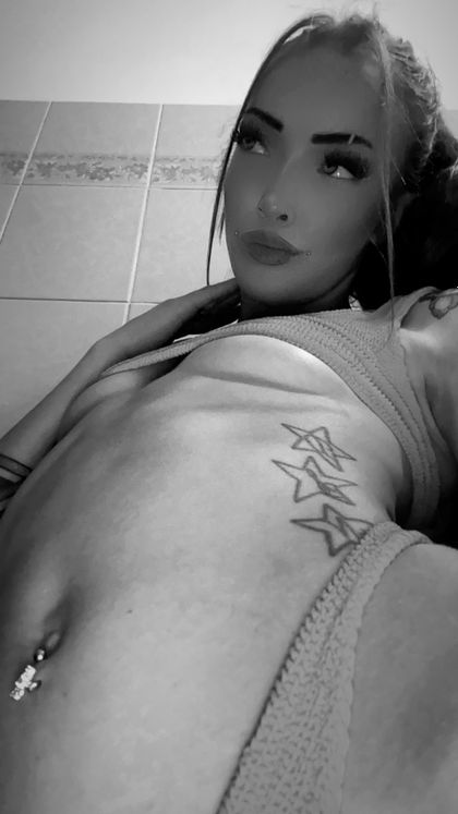 cocoreddiec4 OnlyFans picture