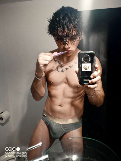 soyromeomx OnlyFans picture
