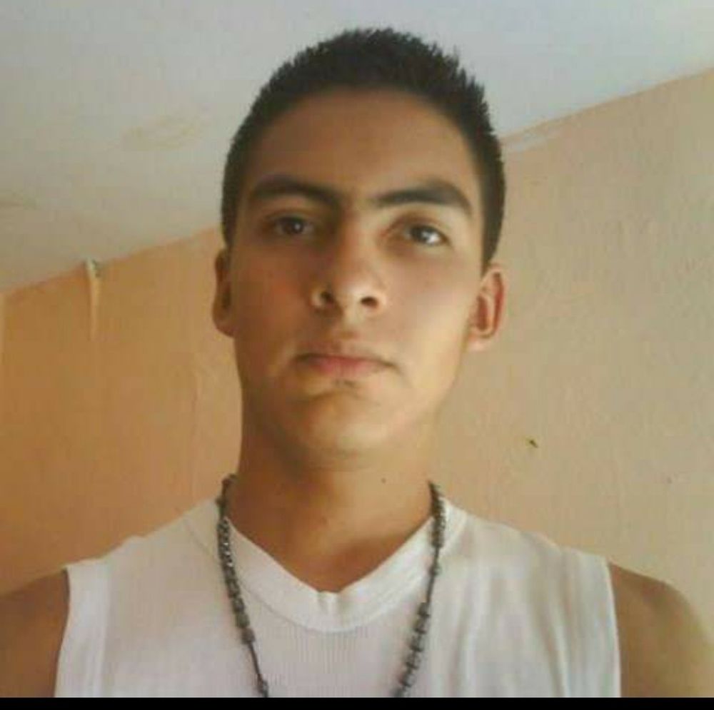 luis1526 OnlyFans profile picture