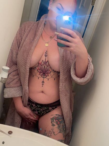 stikkinikki11 OnlyFans picture