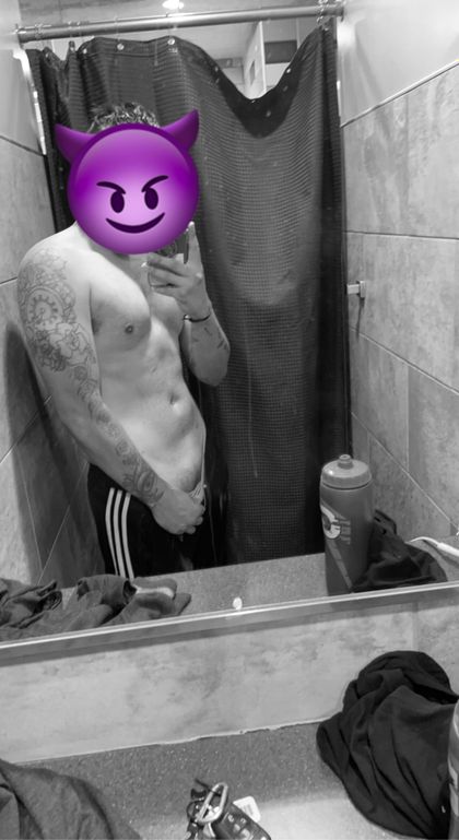 averageguy147 OnlyFans picture