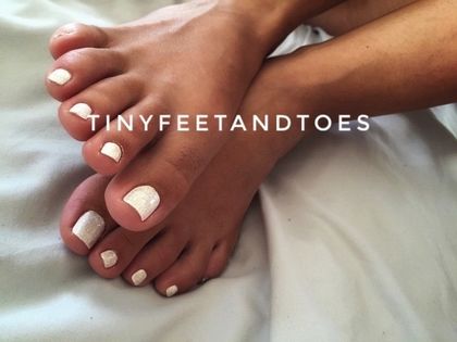 tinyfeetandtoes52 OnlyFans picture