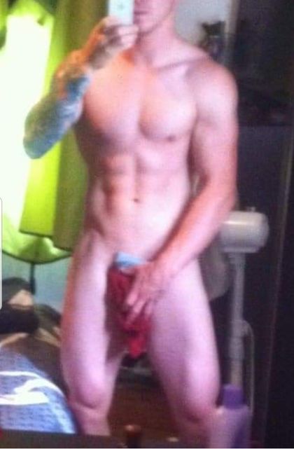 erichawk OnlyFans picture