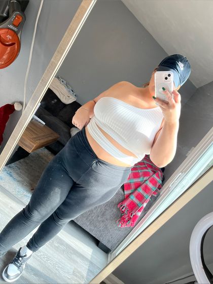 pineappletitz OnlyFans picture