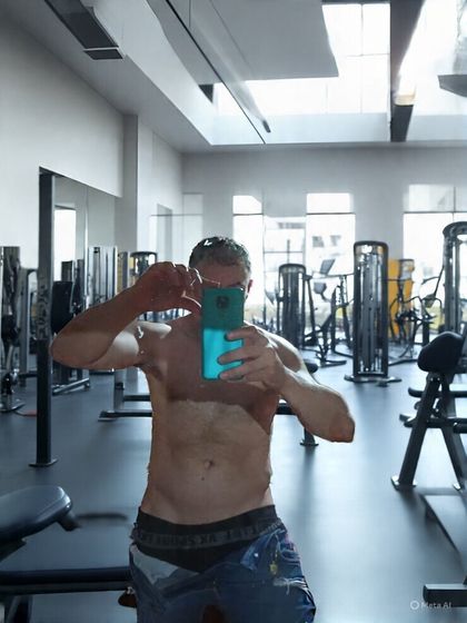 oknarf OnlyFans picture