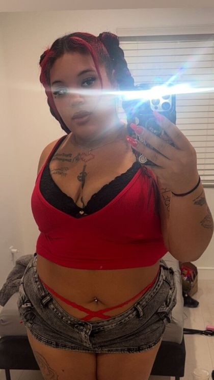 lighkskinbabygirl1428 OnlyFans picture