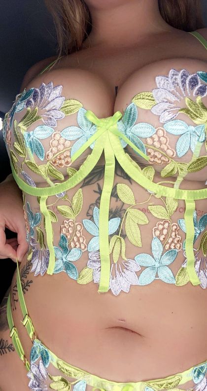 alirae13 OnlyFans picture