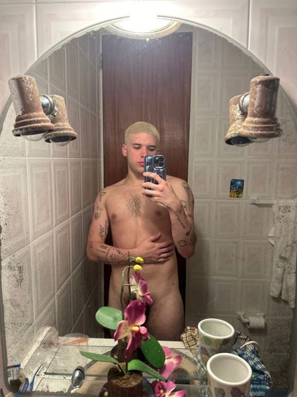 bigtwinkkk OnlyFans picture