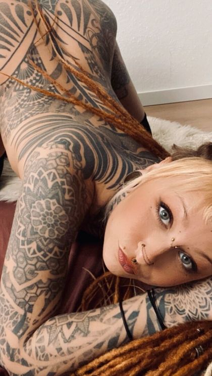 sinuousserpentine OnlyFans picture