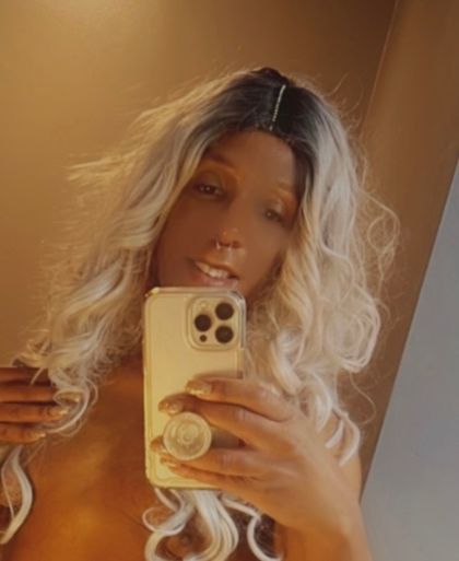 shandalier OnlyFans picture