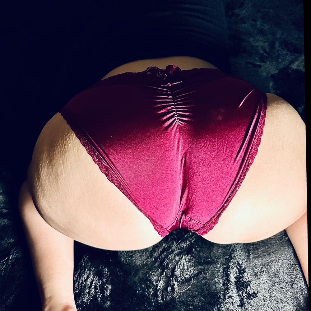 crveu OnlyFans profile picture