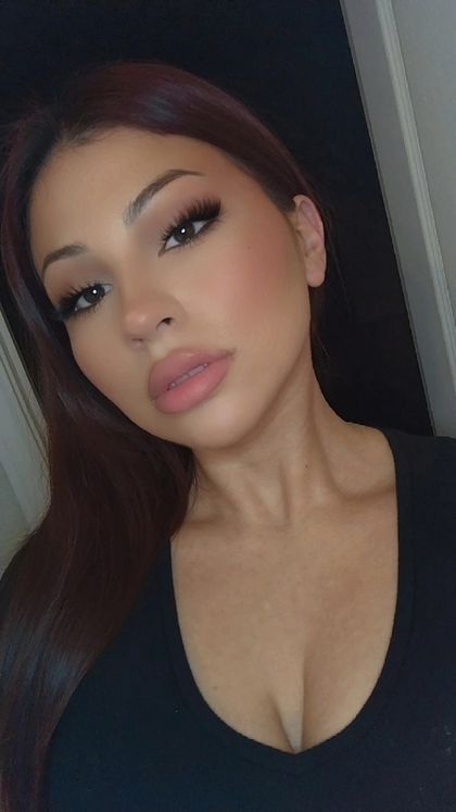 aly_t333 OnlyFans picture