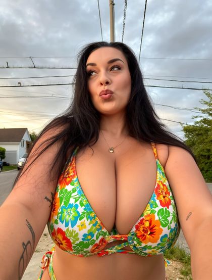 anastasialux OnlyFans picture