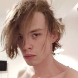 huhe01 OnlyFans picture