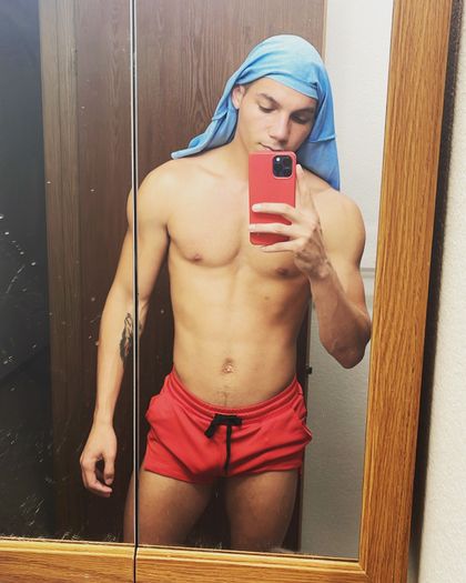 feinnix360 OnlyFans picture