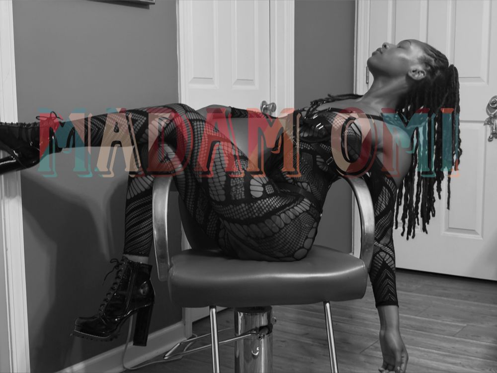 madamomi2u OnlyFans profile picture