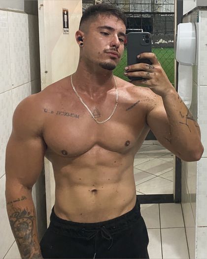 vitor13 OnlyFans picture