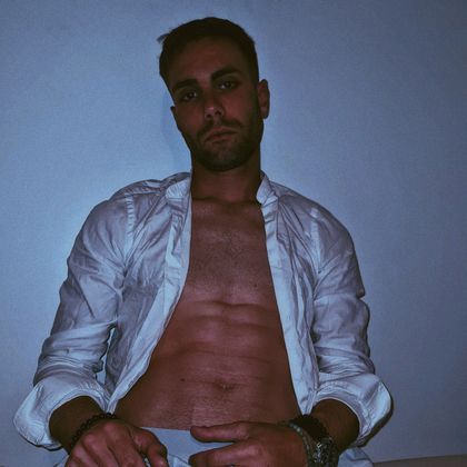 gbrlmrcr OnlyFans picture