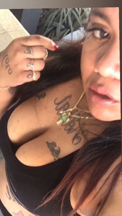 cripmacwife OnlyFans picture