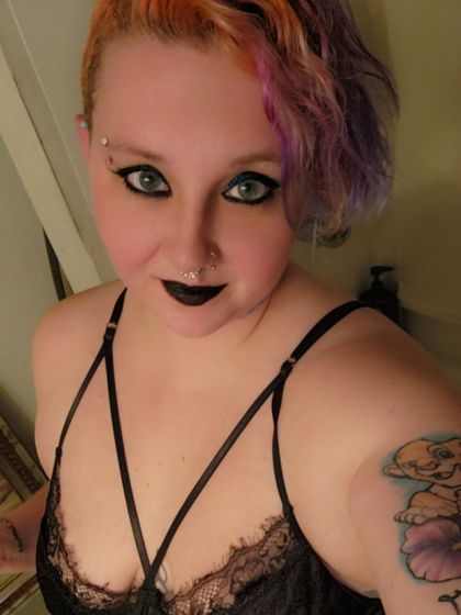bisexualbrat92 OnlyFans picture