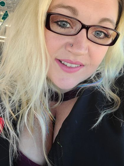 naughtywifey88 OnlyFans picture