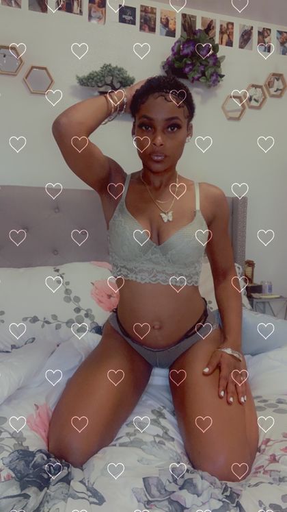 kinkyqueenkee OnlyFans picture