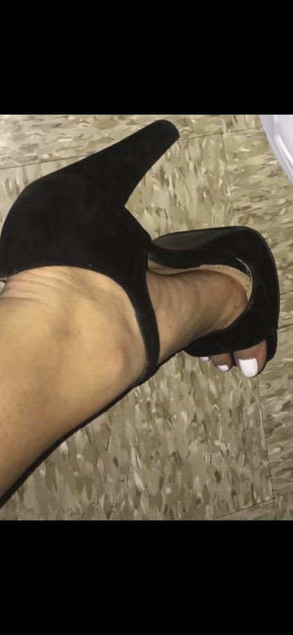 latinamomfeet OnlyFans picture