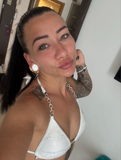 bellasinsider OnlyFans picture