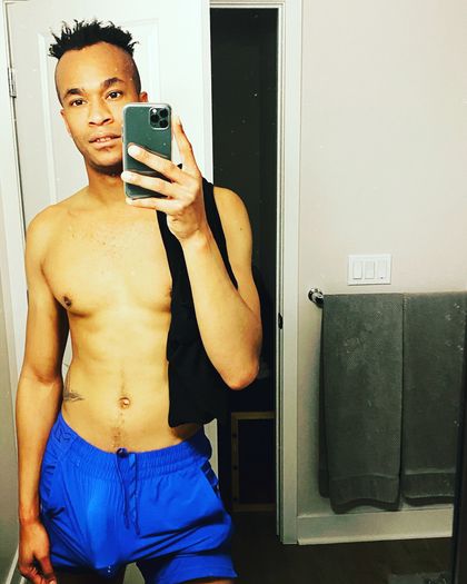 zhaned0e OnlyFans picture
