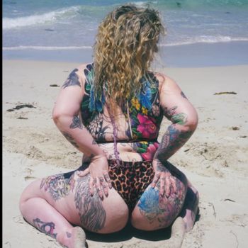 Zoe Hunter Free Page