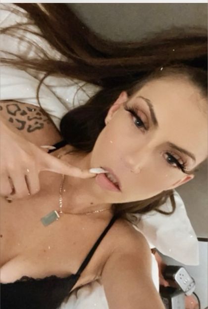 layyymetheecachee OnlyFans picture