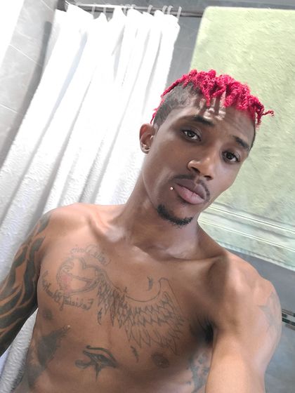 true1of1 OnlyFans picture