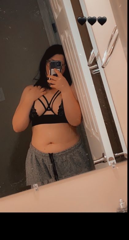 m.elizabeth.b OnlyFans picture