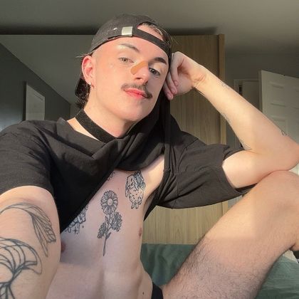 sparklepupperad OnlyFans picture