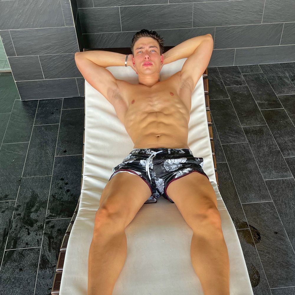 goldengeorgi OnlyFans profile picture