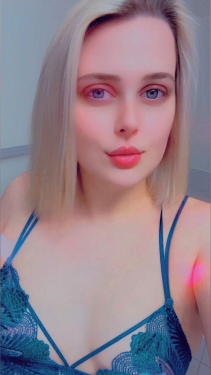 bad-bunny OnlyFans picture