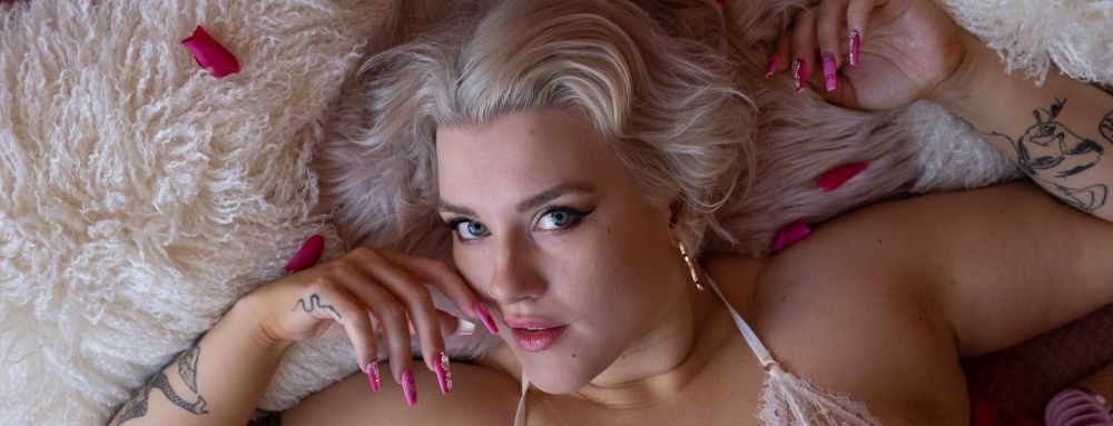 bimbocherry OnlyFans profile picture