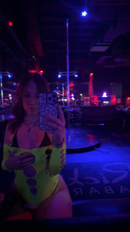 carmybabyy OnlyFans picture