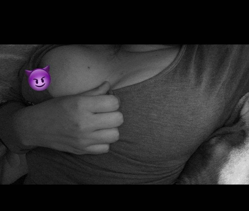 xxbrokenroses OnlyFans profile picture