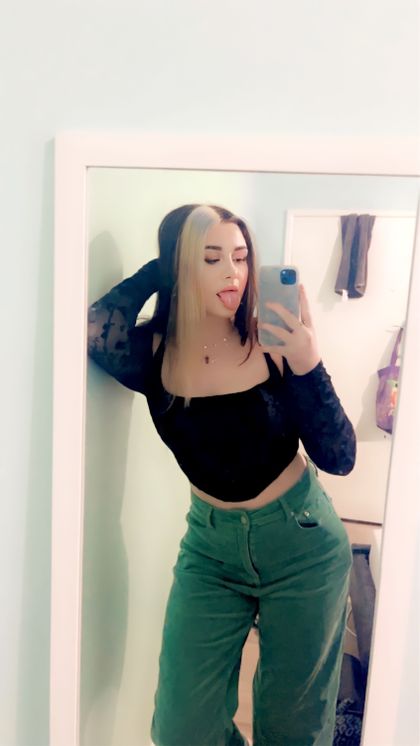 hharlow23 OnlyFans picture