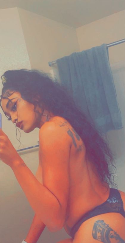 queenb4thewin OnlyFans picture