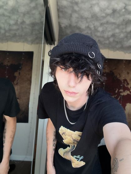emotwinkchris OnlyFans picture