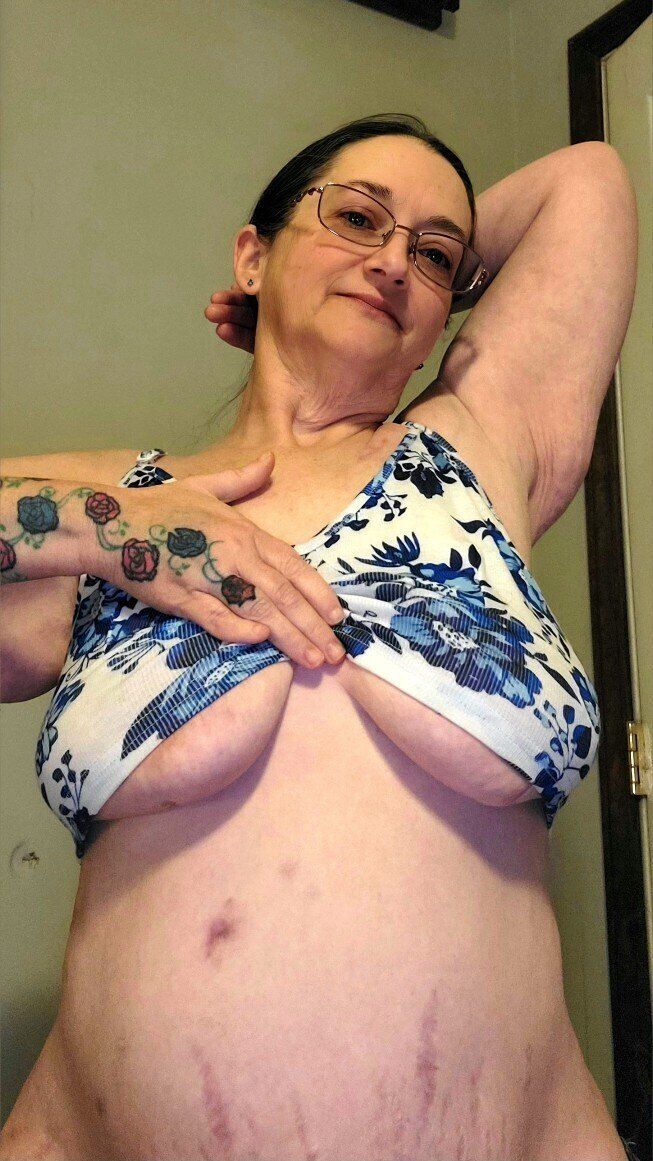 rens-beautiful-darkness OnlyFans profile picture